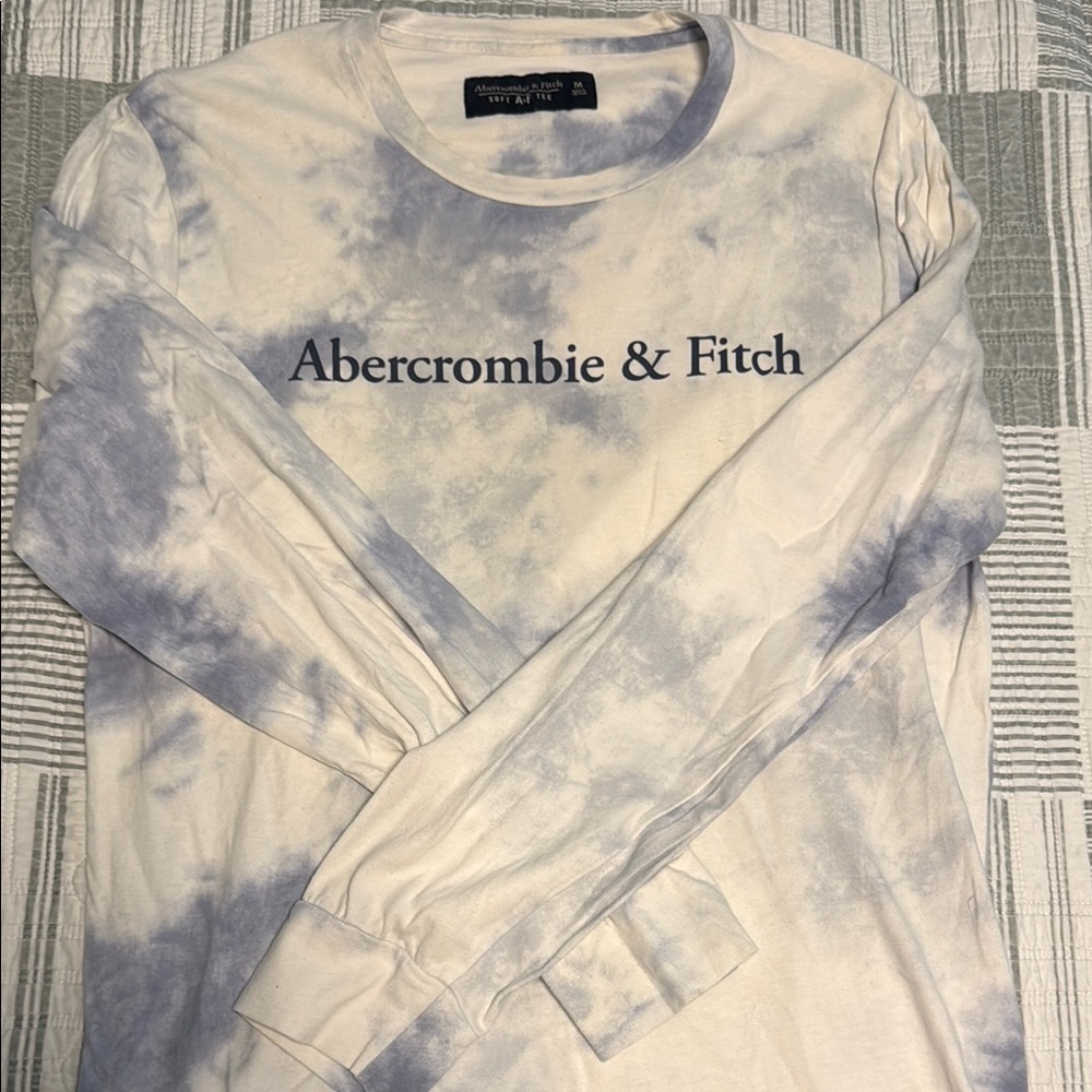 Abercrombie & Fitch Cream and Blue Tie-Dye Shirt